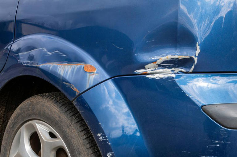 Drivers urged to 'clean cars now' or risk paying £900 in damages