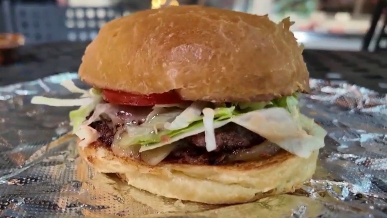 Burgers with Buck: Frazie's Meat and Market