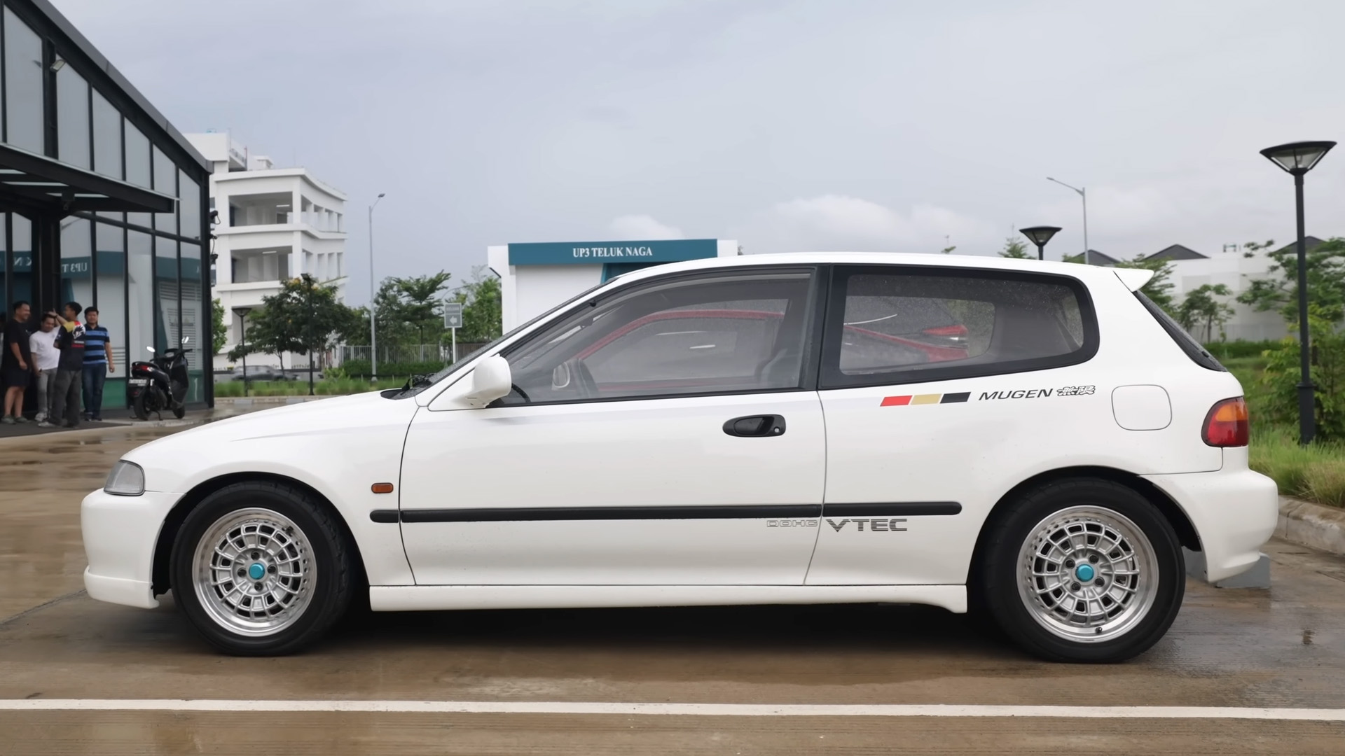 These rare wheels on this Honda EG6 are worth $9,000