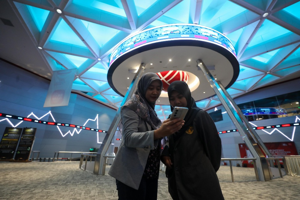 Investor asing net buy jumbo berkat transaksi saham MAPI