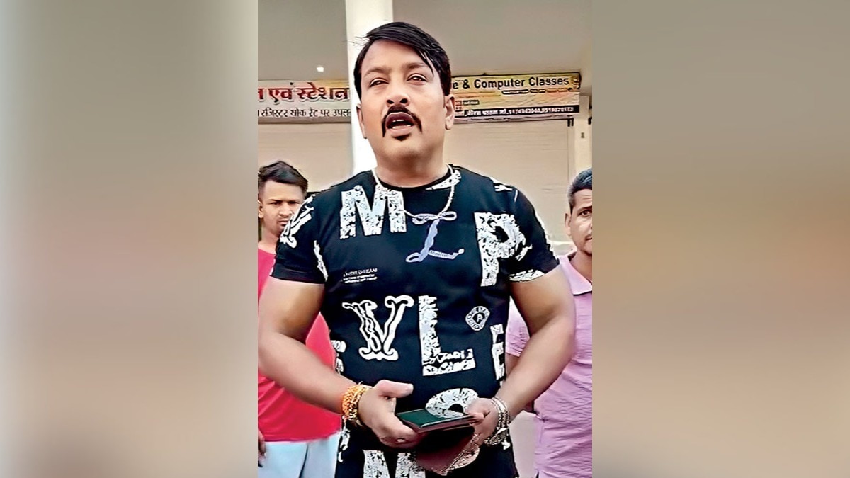 Madhya Pradesh | The powerful battle the 'permanents'
