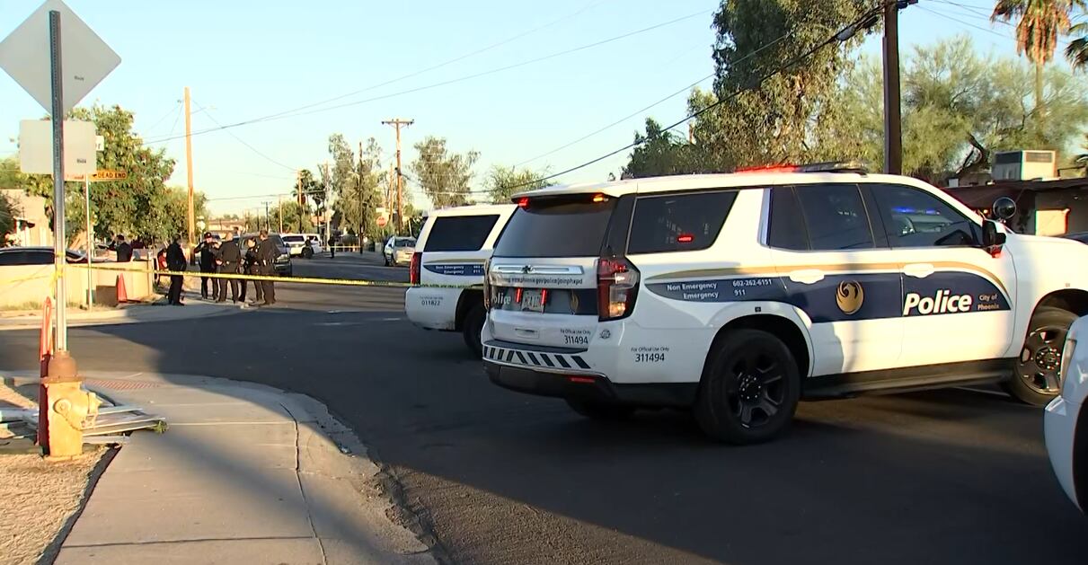 Man hospitalized after shooting in central Phoenix
