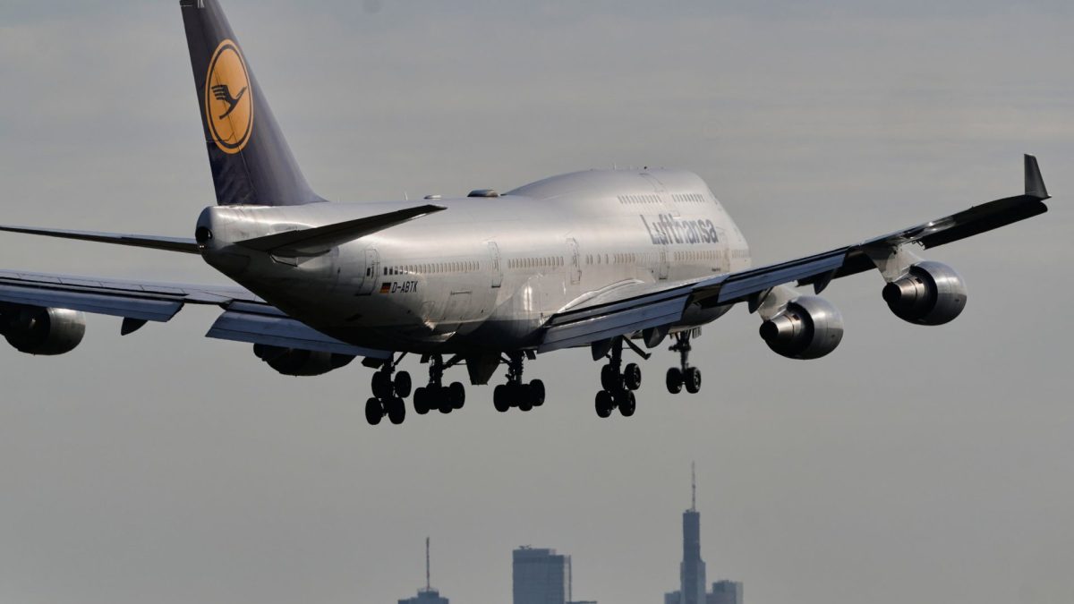 Holidaymakers face last-minute cancellations of flights to Spain and Italy