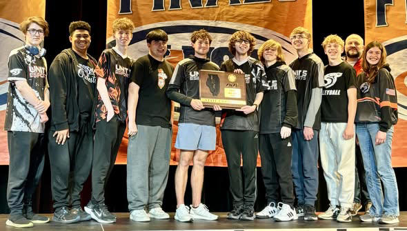 Unit 5 esports team makes history with state tournament finish