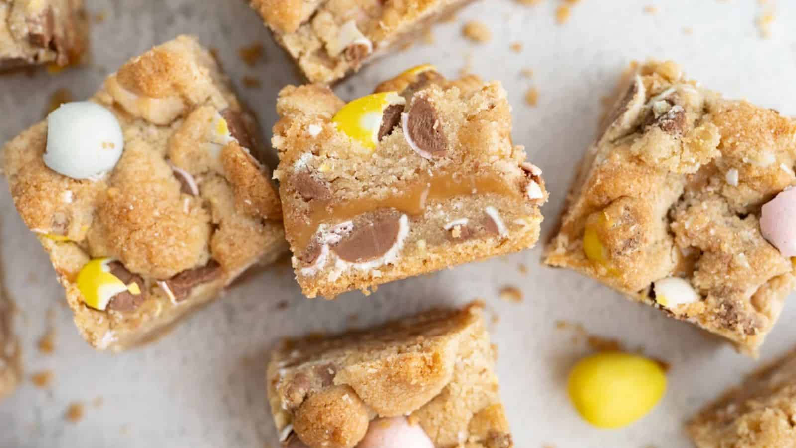 14 cookie bars you can mix, bake, and eat in under 45 minutes