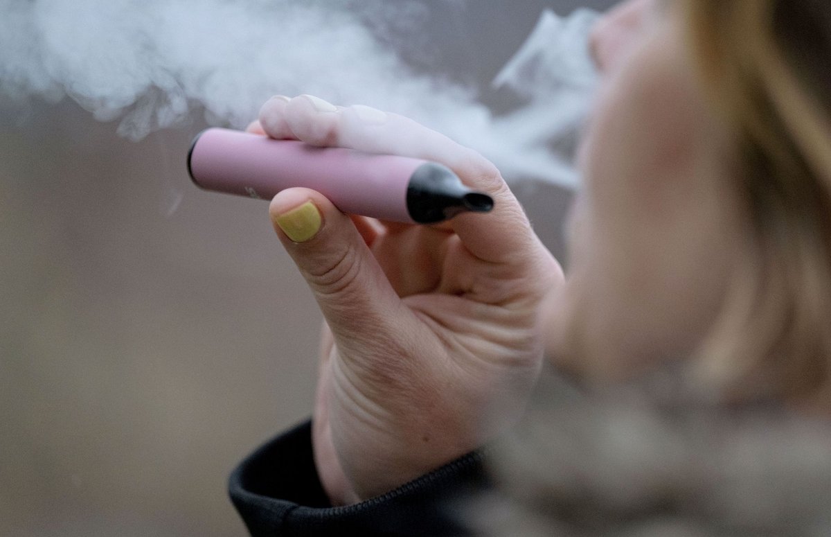 Kommt bald das große Aus? NRW-Minister will Einweg-Vapes verbieten