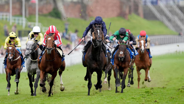 Lambourn hustles to hard-fought Huxley success