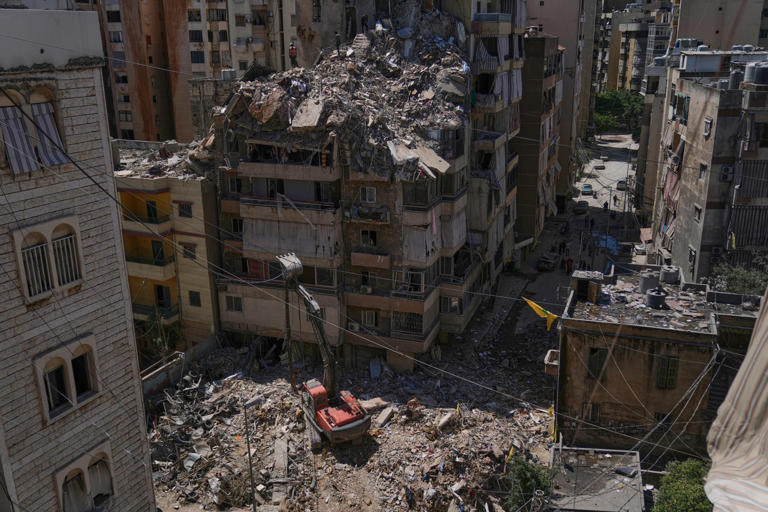 Israeli airstrikes kill 5 in southern Lebanon as Hezbollah rockets hit ...