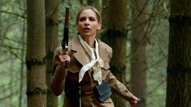 Go Behind the Scenes of 'Ready or Not 2' With Sarah Michelle Gellar | Exclusive