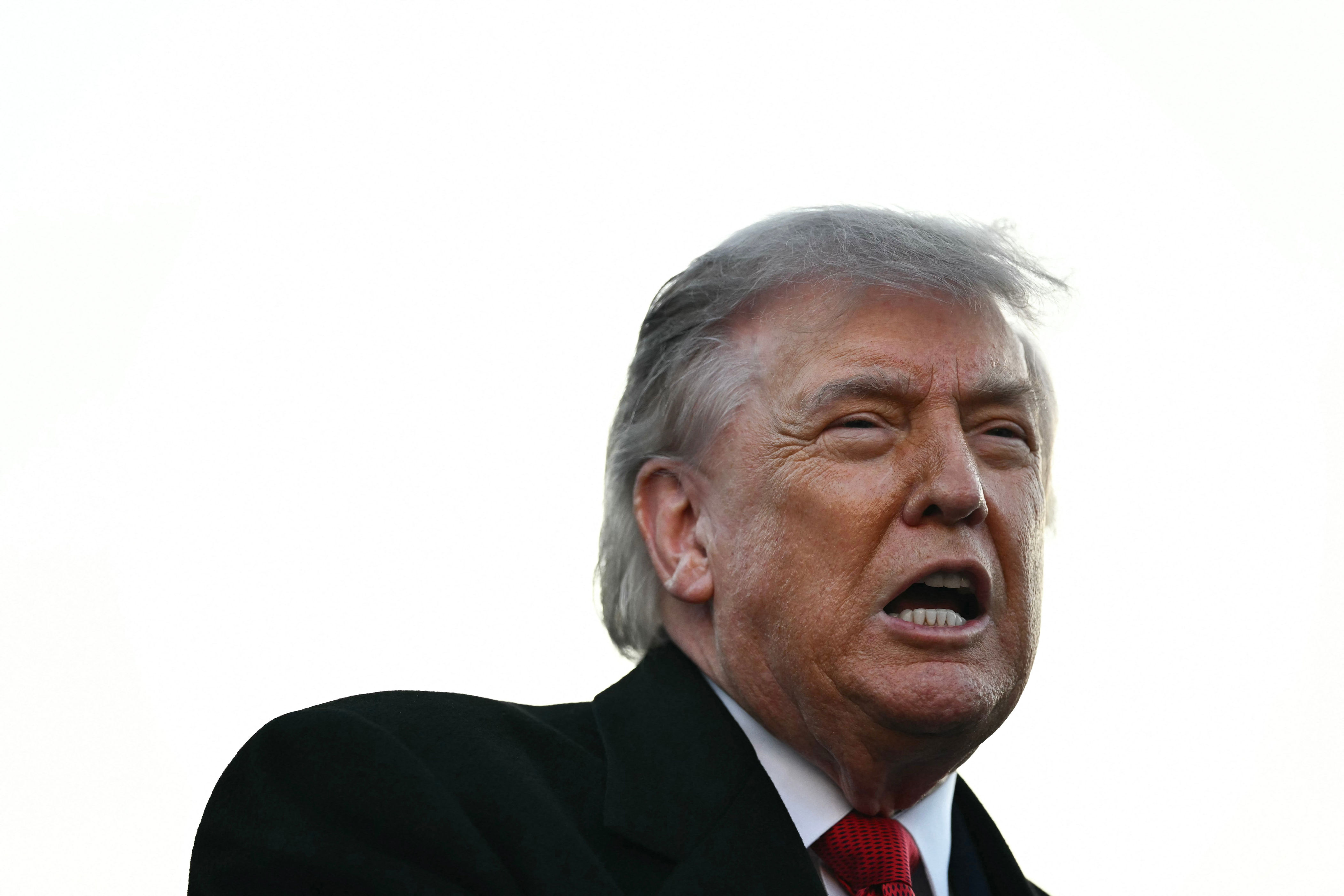 Megyn Kelly blasts Trump on Iran: 'I don't trust a word he says'