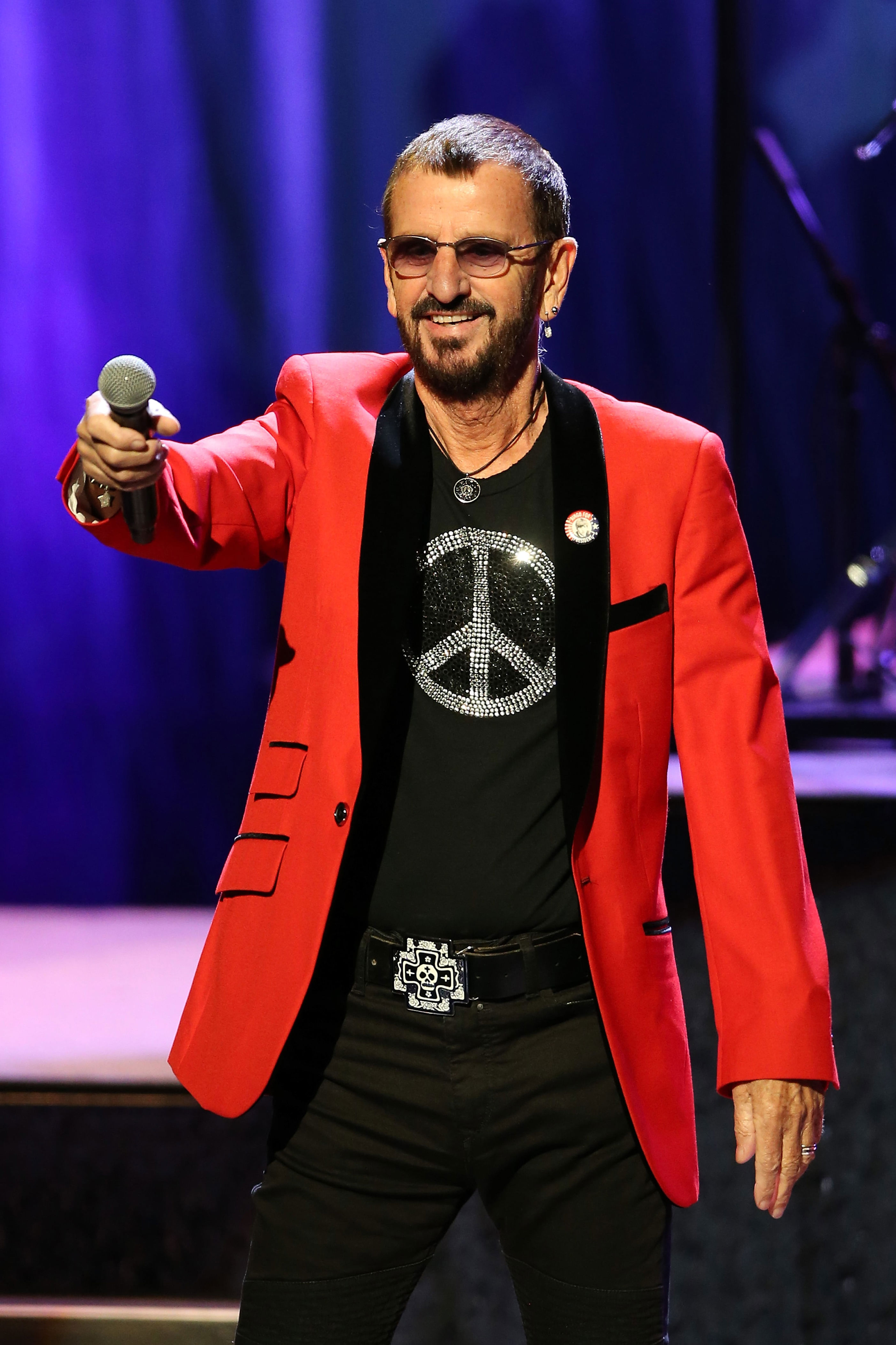 THOUSAND OAKS, CA - NOVEMBER 11: Ringo Starr of Ringo Starr & His All Starr Band performs at Thousand Oaks Civic Arts Plaza on November 11, 2016 in Thousand Oaks, California. (Photo by Jeff Golden/Getty Images)