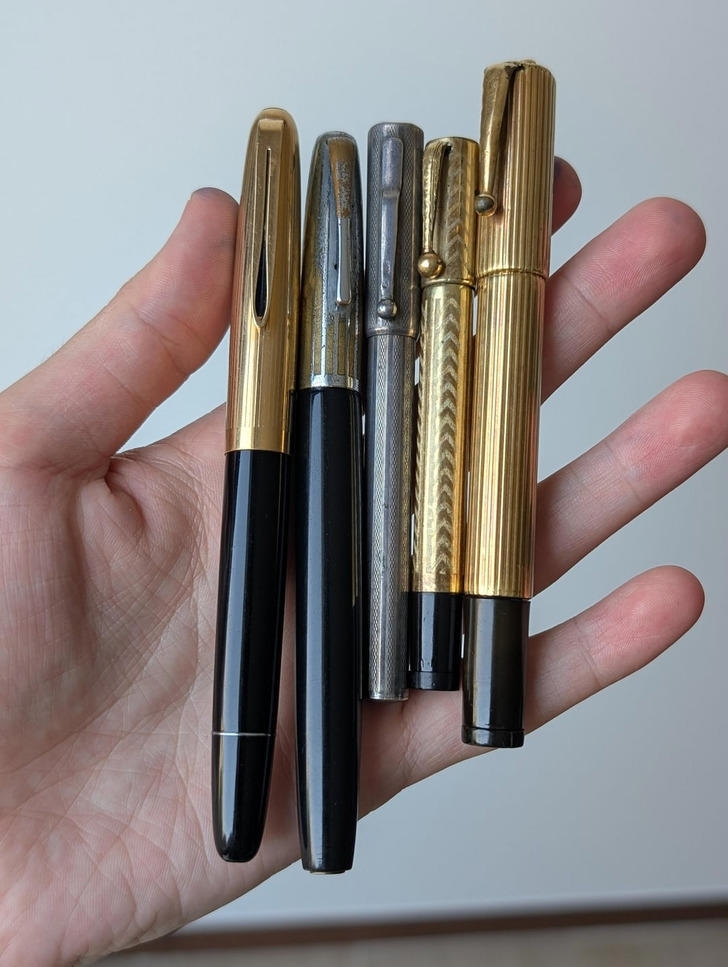 16 stunning flea market finds that proved tiny treasures bring ...
