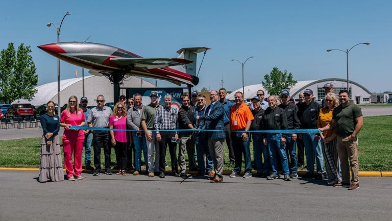 Mt. Vernon airport officially opens parking, road improvements