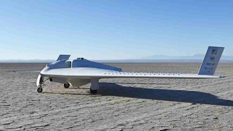A DARPA XRQ-73 SHEPARD prototípusa először emelkedett a levegőbe