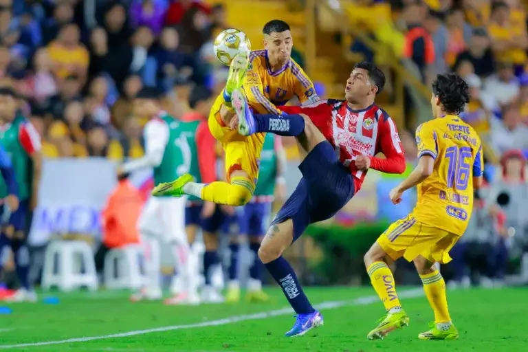 Chivas vs Tigres ¿dónde y a qué hora ver en vivo los 4tos de final ...