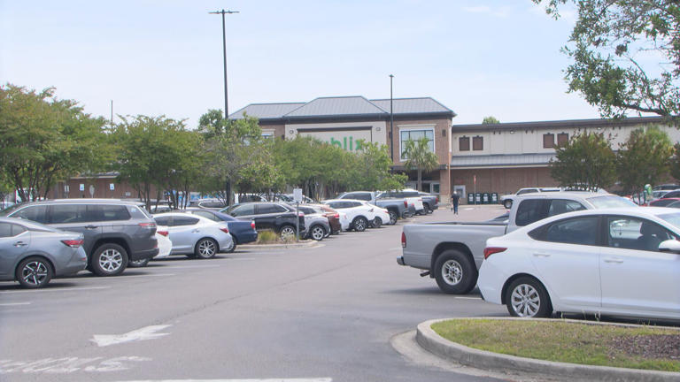 Cane Bay community reacts to Publix shooting