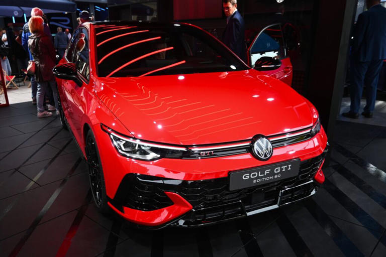 Volkswagen Golf GTI Edition 50 becomes fastest FWD production car at ...
