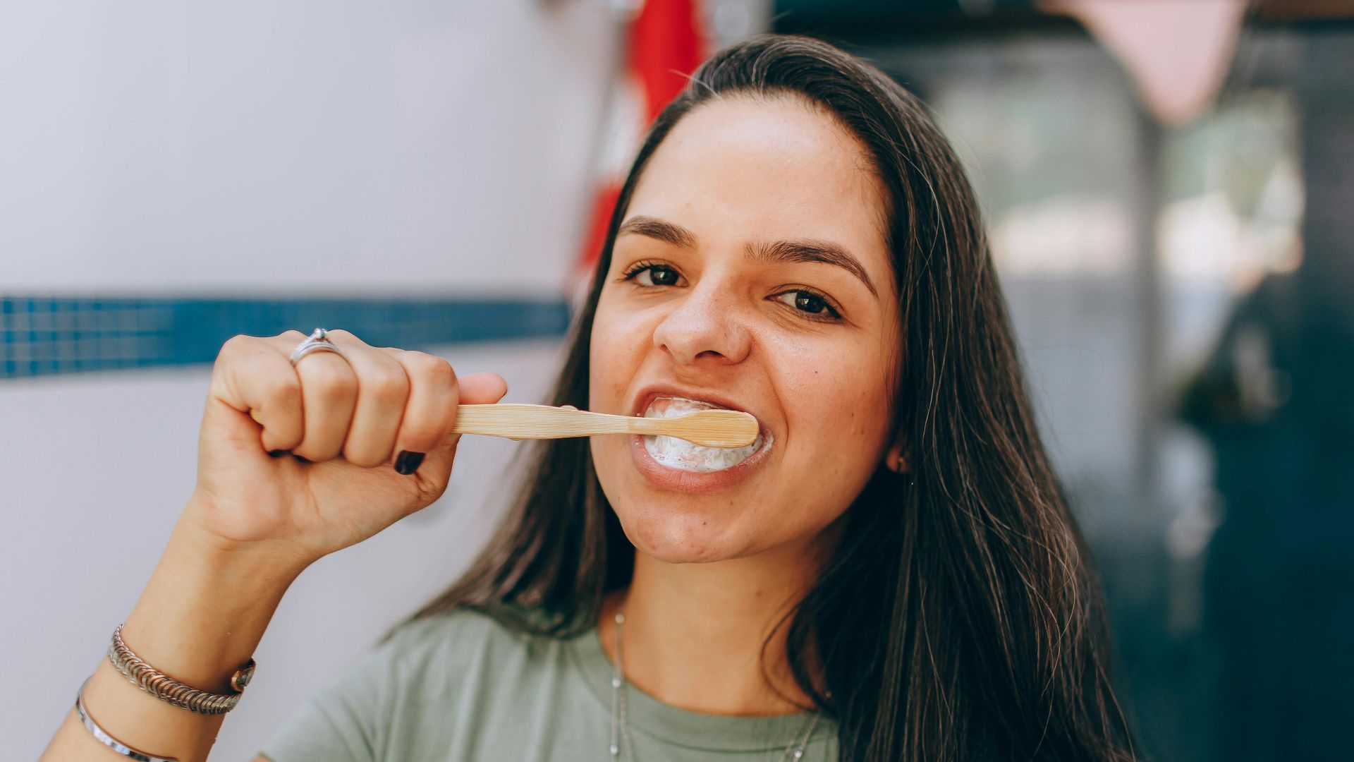 20 hygiene tips you should know about before you're 40