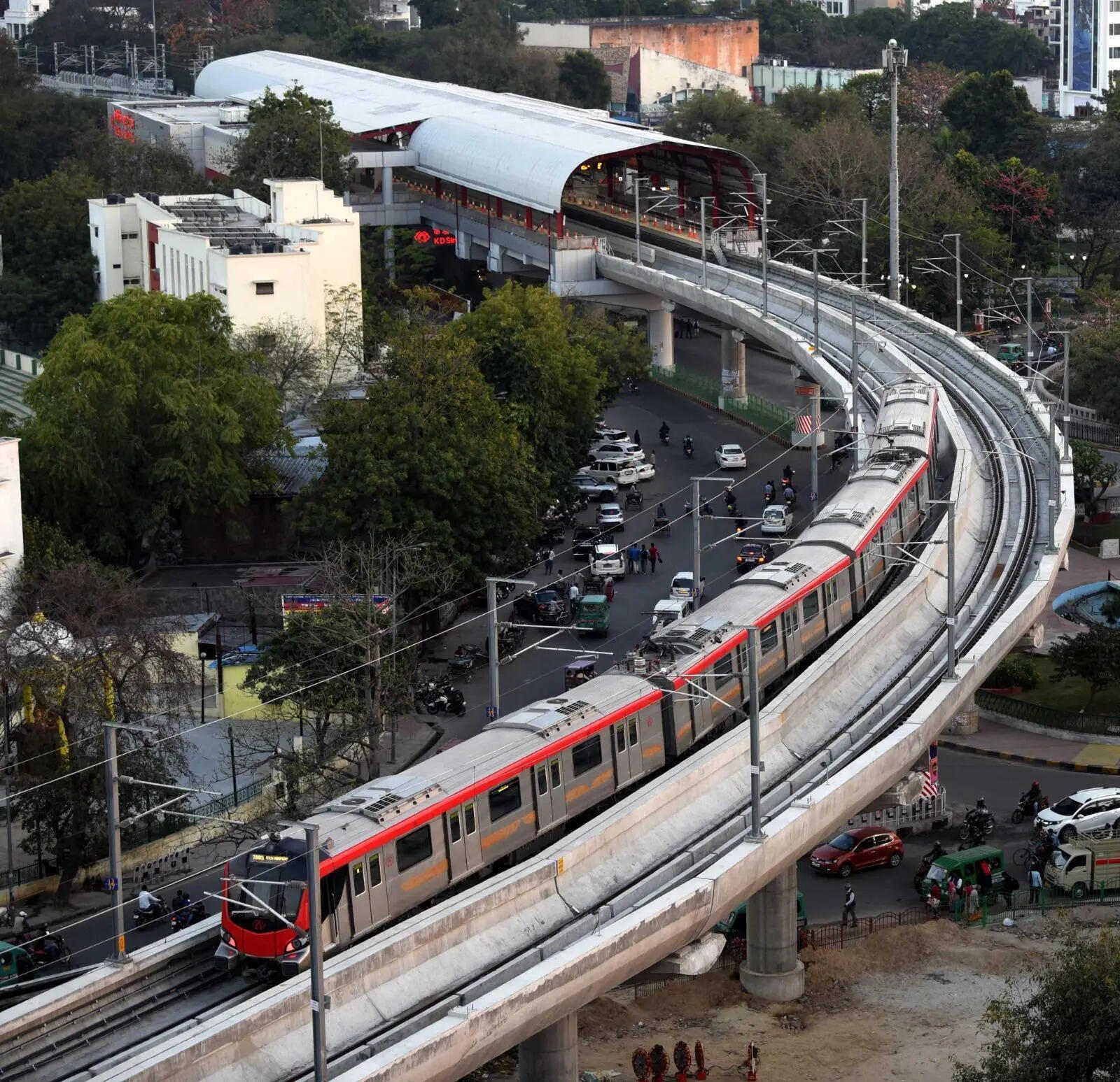 Lucknow Metro’s east-west corridor to get driverless trains