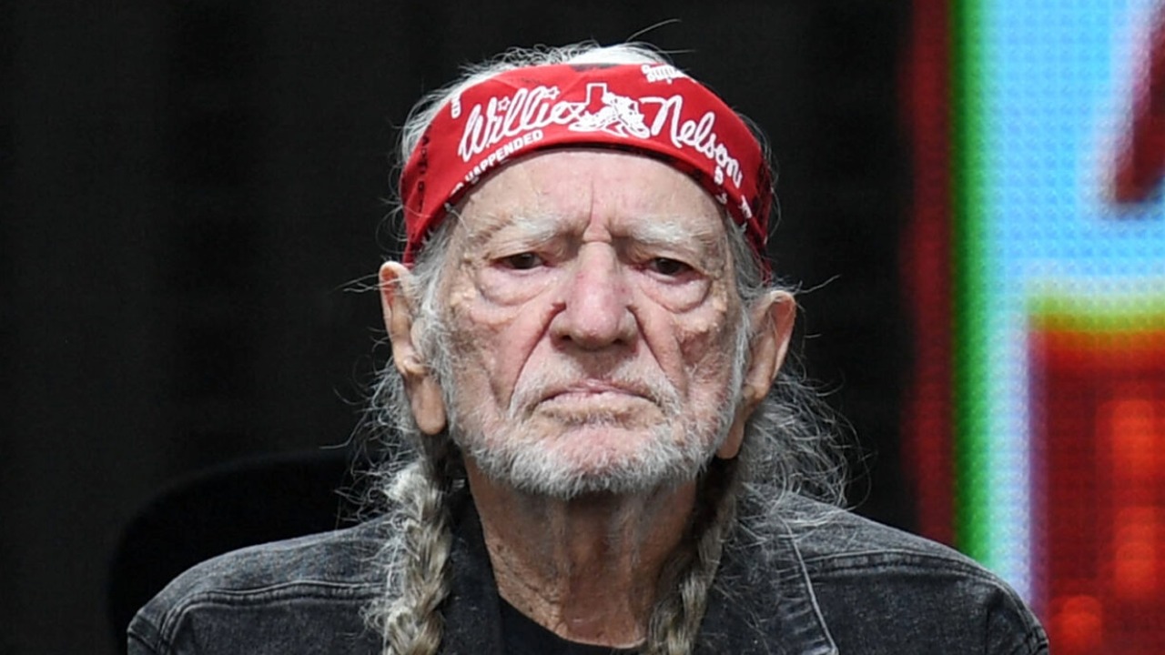 Willie Nelson, 93, ignores pleas to ‘Take It Easy’ as he prepares for ...