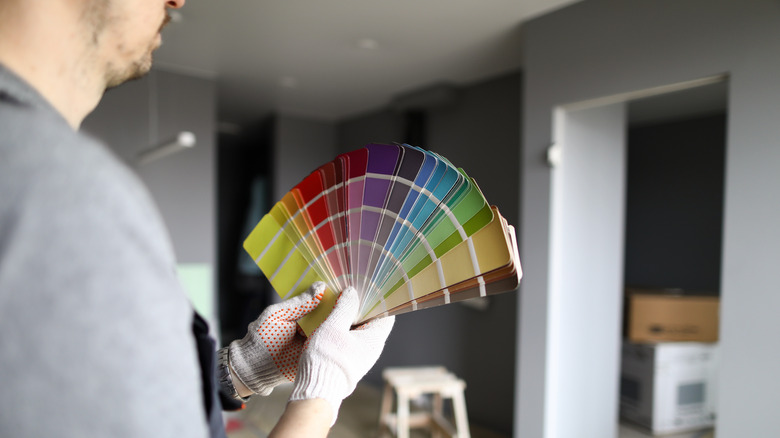Wallpaper vs. paint: What's the best option for your room?