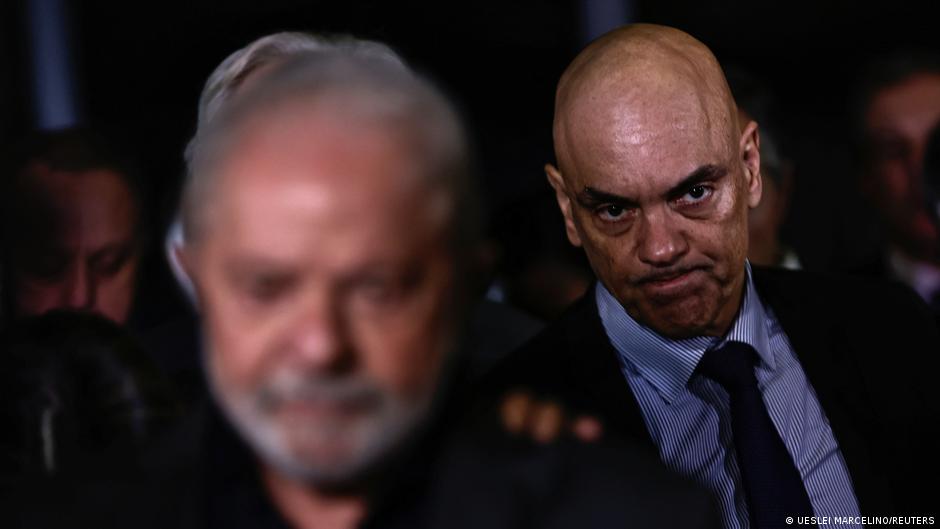 Congreso de Brasil promulga ley para reducir condena a Bolsonaro