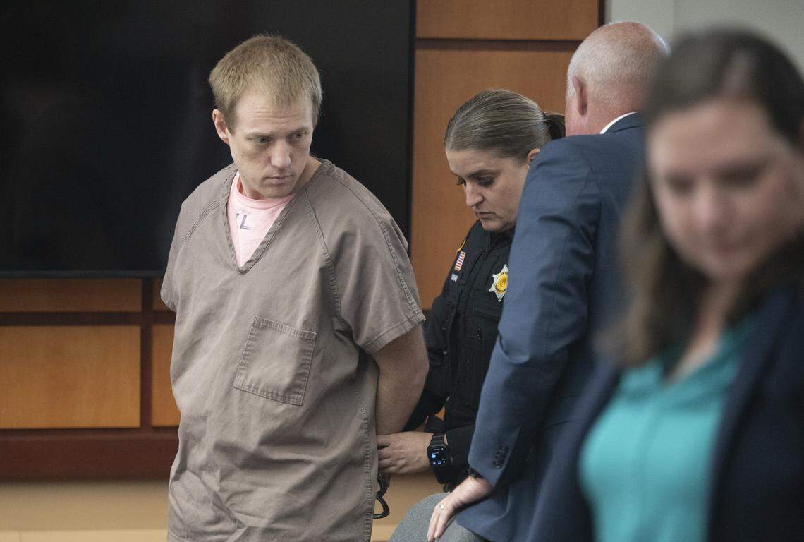 Ex-Pierce County teacher's interactions raised red flags for years ...