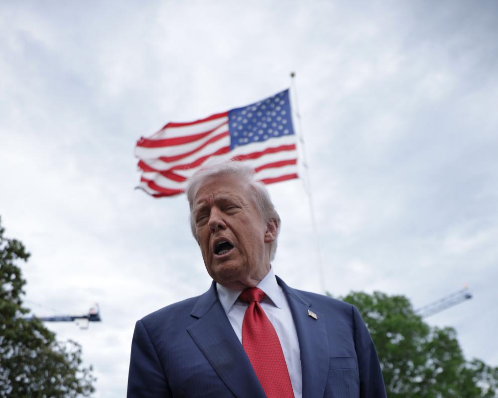 Trump news at a glance: Republicans dominating redistricting fight across several states before midterms