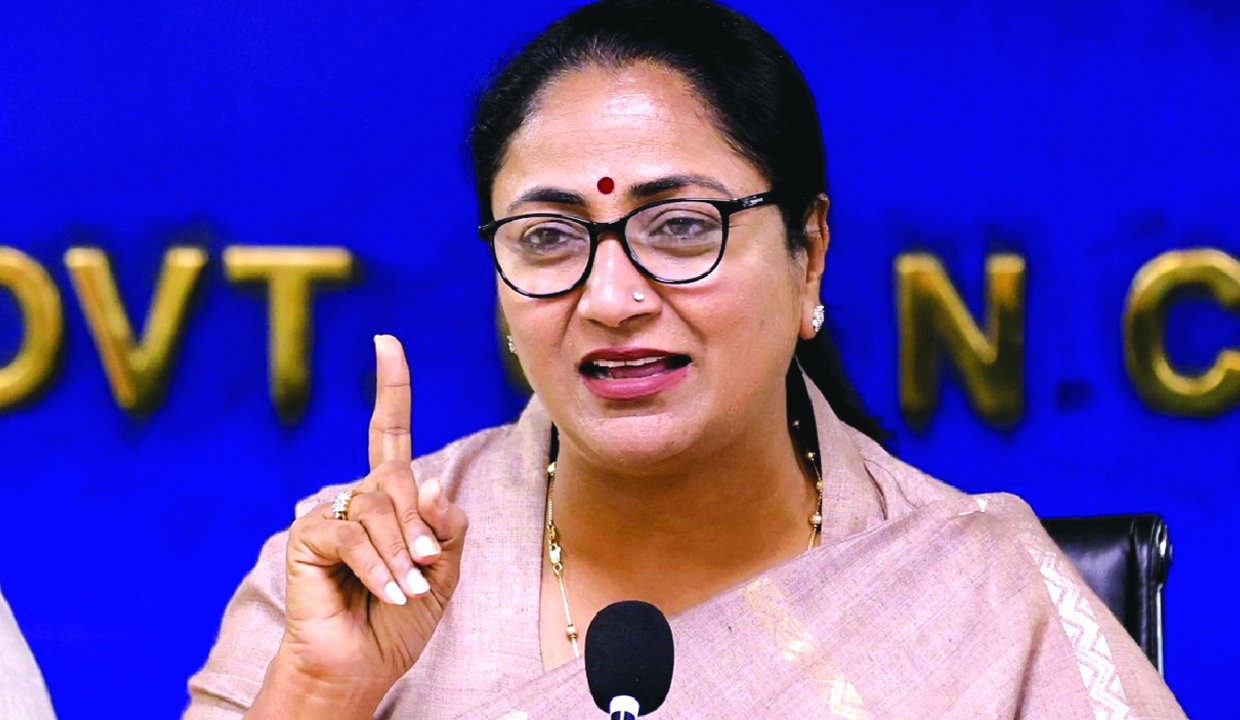 Delhi CM attack case: Court seeks report after accused allege assault ...