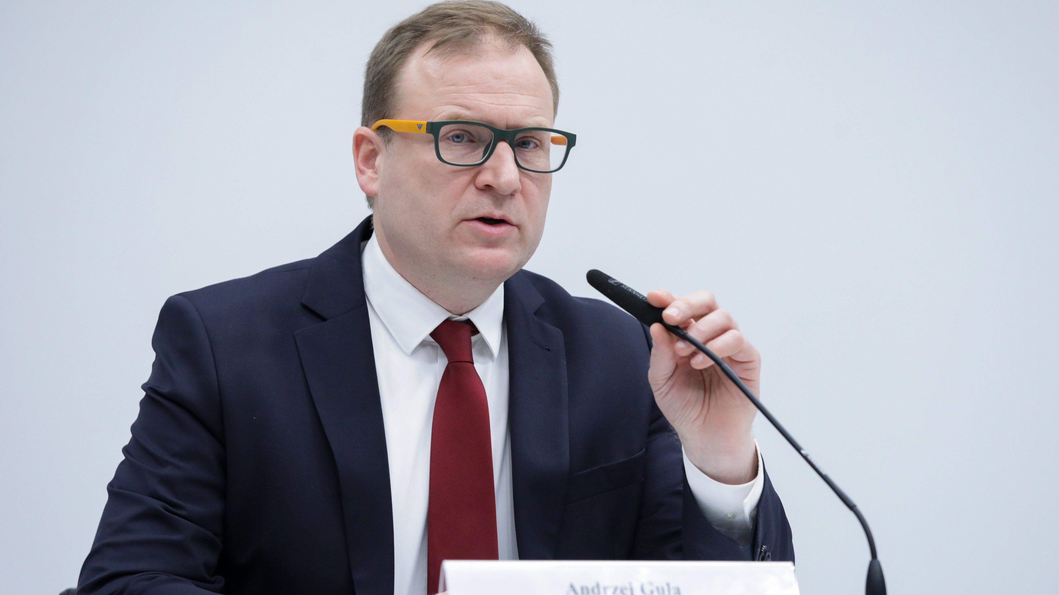Ekspert rezygnuje z prezydenckiej rady. 