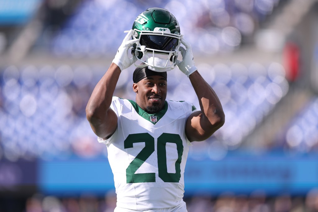 Jets RB Breece Hall shares emotional reaction to contract extension