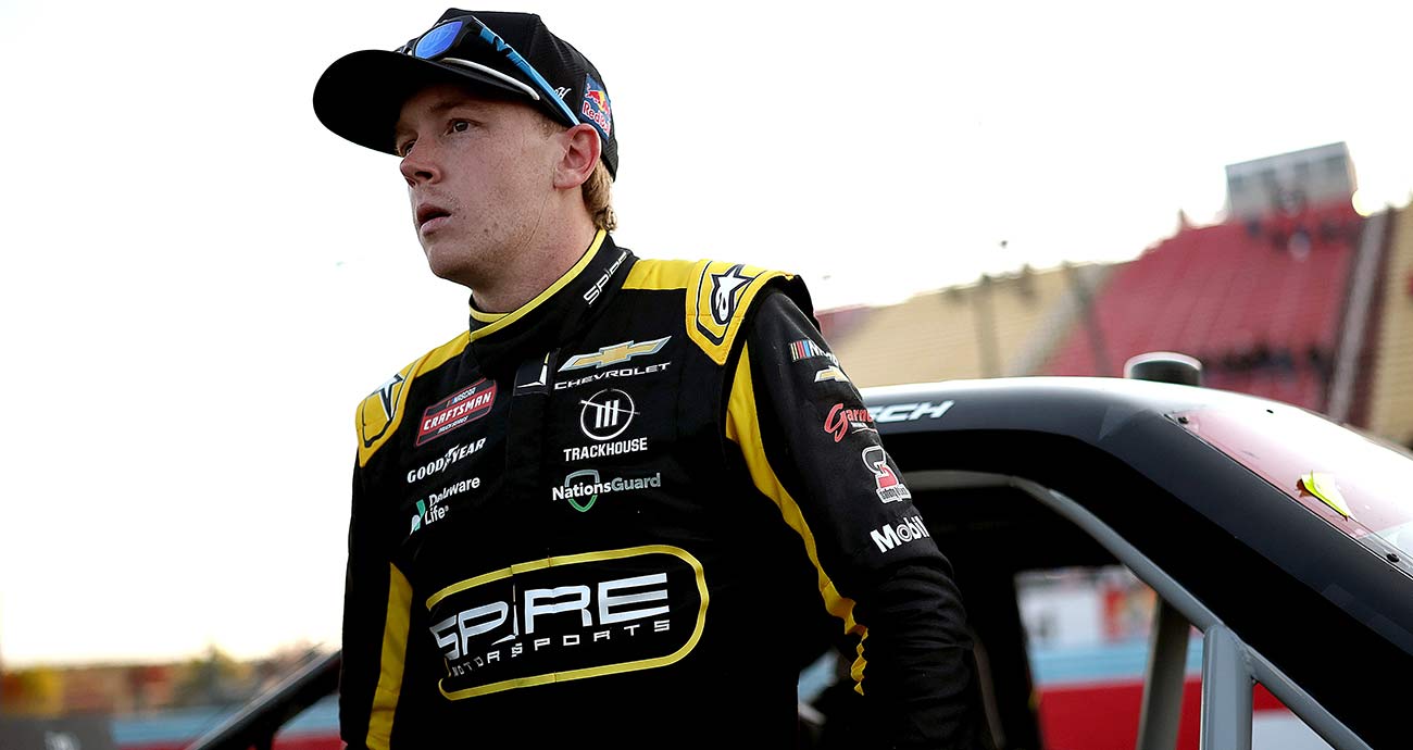 Connor Zilisch, Brent Crews end up short in restart ruckus at The Glen