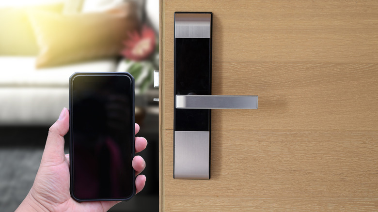 Mistakes everyone makes when installing locks
