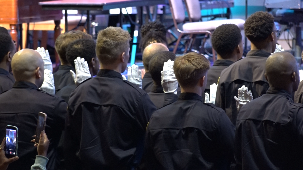 Detroit Fire Department welcomes 31 new firefighters to the ranks