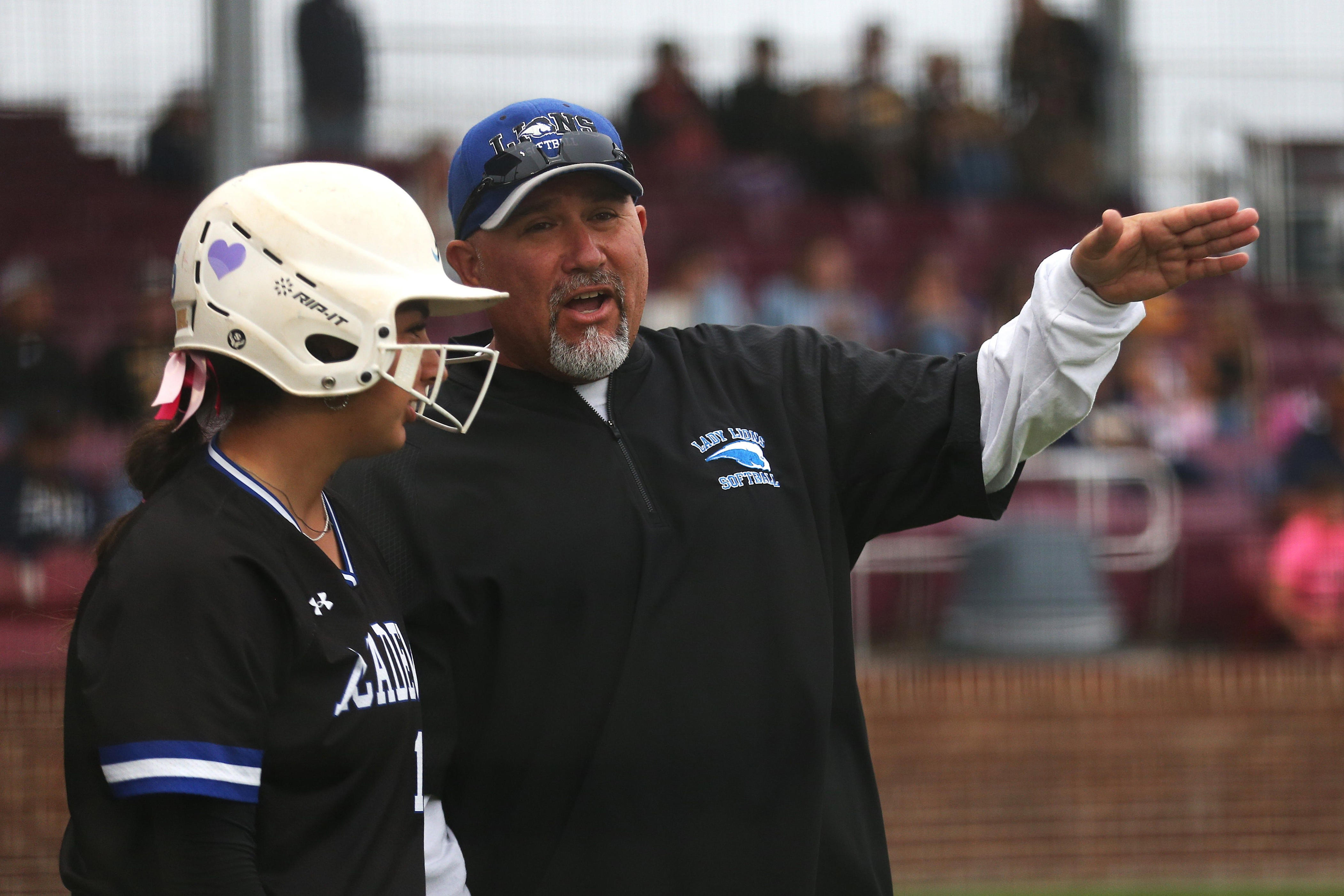 SGA's De Los Santos named TSWA Class 3A Coach of the Year