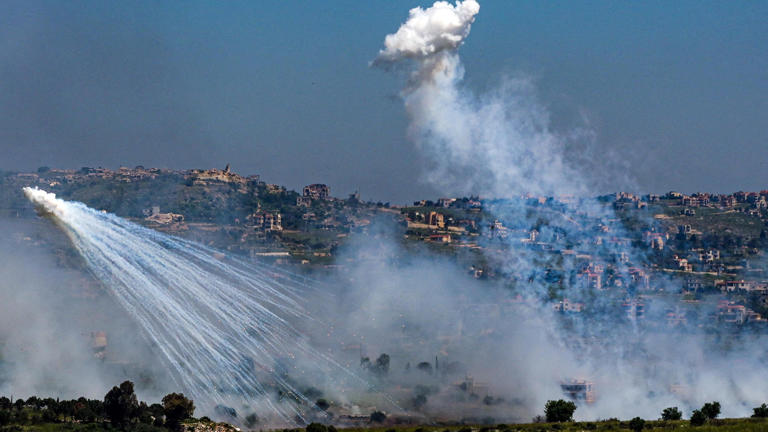 Israeli strikes in southern Lebanon kill 31 despite ceasefirePublished ...