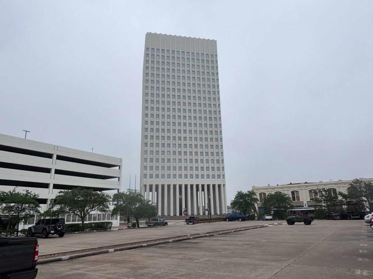 For better or worse, the American National Tower helped define Galveston