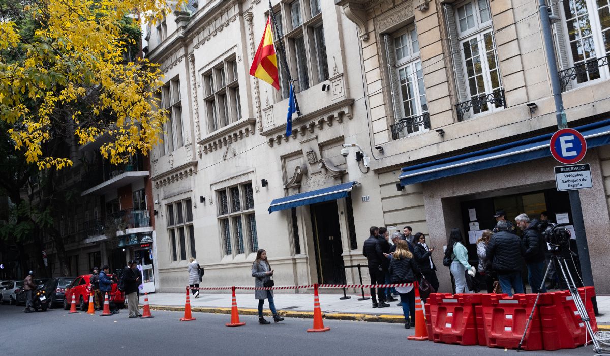Más de 300.000 personas ya tienen la nacionalidad española por la Ley ...