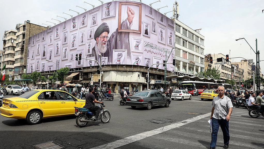 Fed flags Iran war risks as insider trading claims grow
