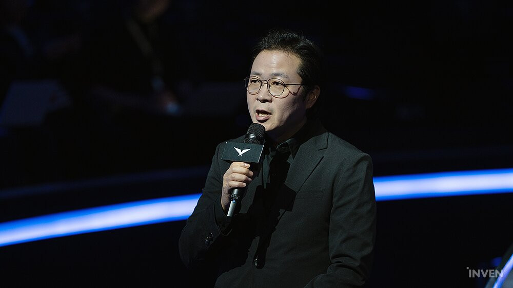 LCK Secretary General Lee Jung-hoon visits Vietnam: 