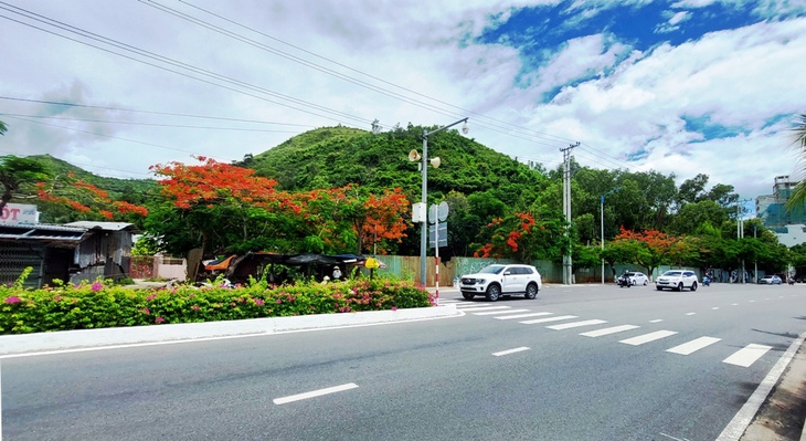 Đối thoại với dân mua đất 30 năm ở Ba Làng Nha Trang, chấp nhận kiến nghị cấp giấy tờ