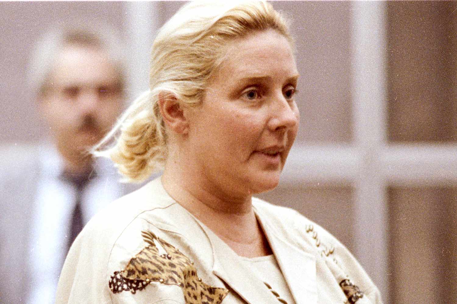 Betty Broderick, convicted of murdering her ex-husband and his new wife in 1989, dies at 78 while serving life sentence