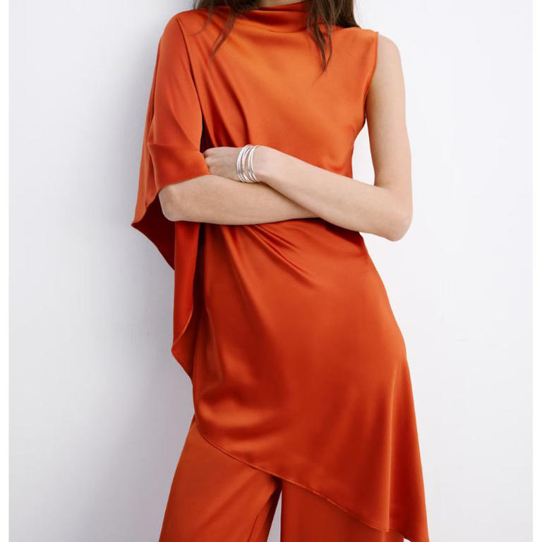 Add a zesty punch to white trouser outfits with Tess Daly's chic high ...