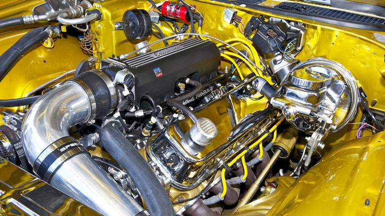 How much HP does a 383 stroker engine have & is it more than a stock 454?