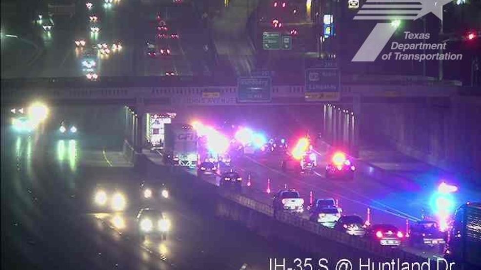 Deadly crash shuts down lanes of I-35, ramp to US 183 in Austin