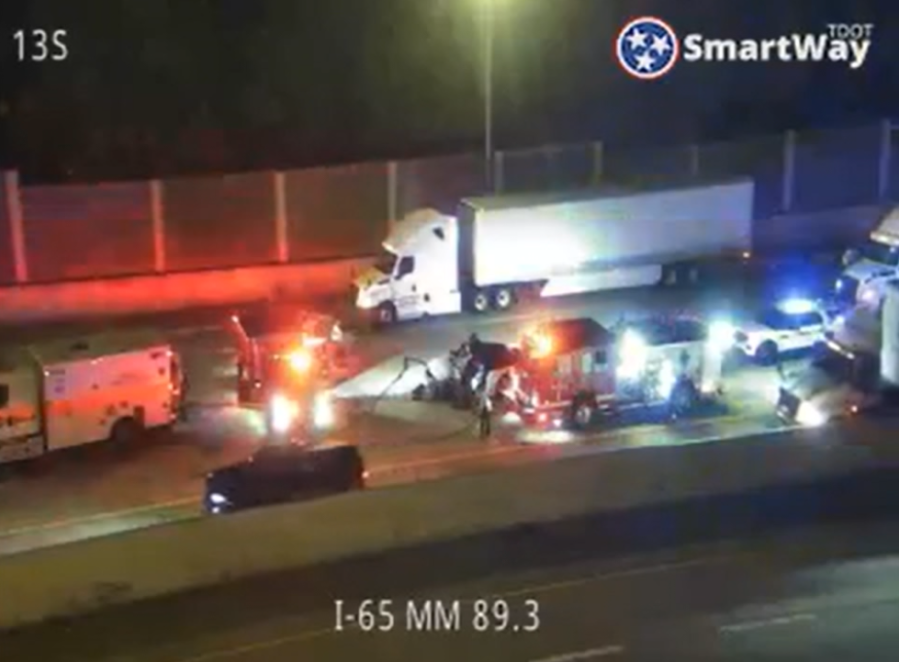I-65 reopens after multi-vehicle crash in Nashville