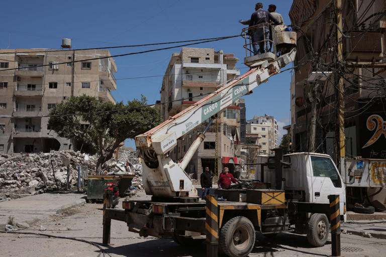 Strait of Hormuz closure inflicts more financial woes on Lebanon's ...