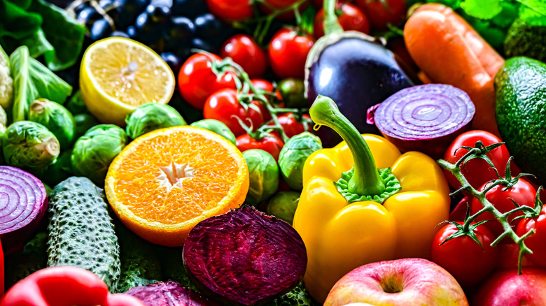 What exactly are the flavonoids hiding in your fruits and veggies?
