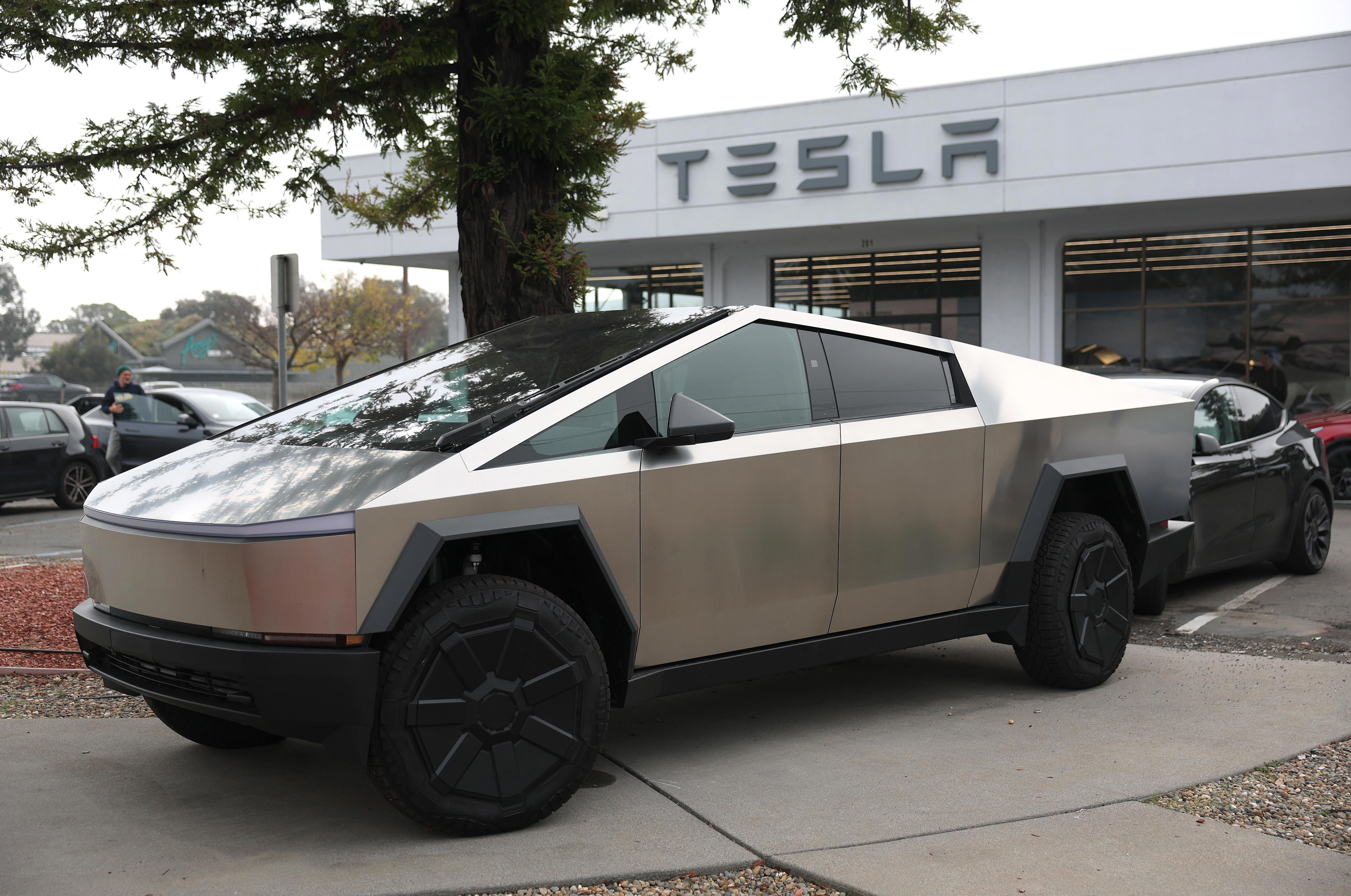 Tesla recalls Cybertrucks over wheel issue, 200K cars over camera problem