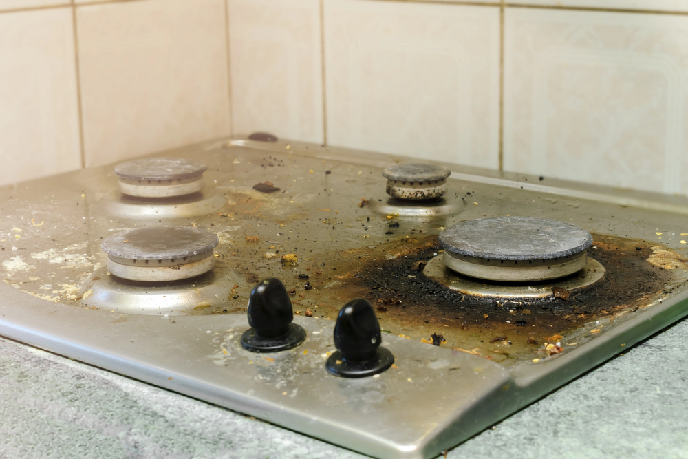 Brilliant hacks to clean a highly greasy kitchen